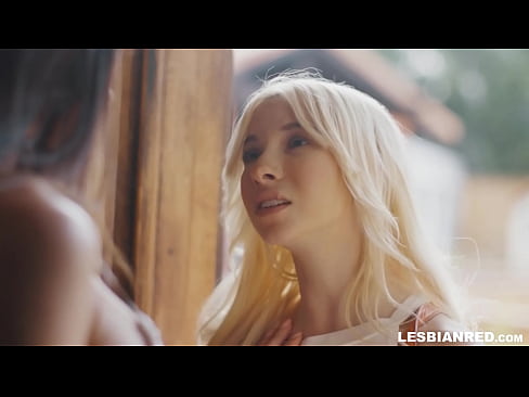 ❤️ Hoʻi mai ke kaikamahine i ka home i kekahi mau mahina ma hope a hoʻopau i ka ʻai ʻana i ka pussy a kona stepmom ❤❌ Porno vk ma haw.porno-filmy.ru ️❤